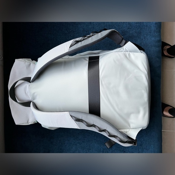 Lululemon Backpack that was available online only! - Picture 9 of 10